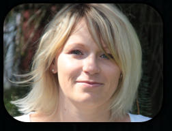1. Kassiererin Rebecca Dannenmaier